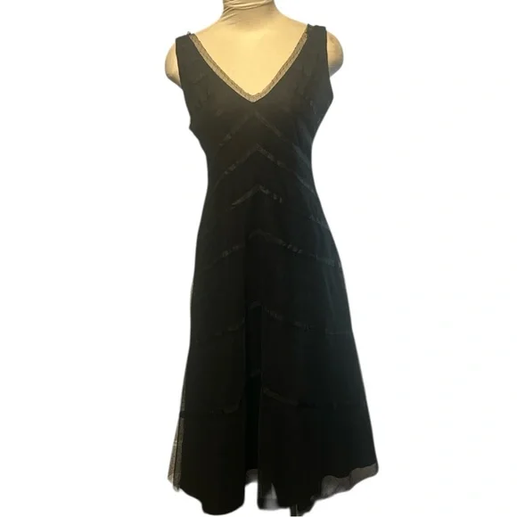 BCBGMaxAzria | Dresses | Bcbgmaxazria Black Aline Vneck Polka Dot Midi Dress Size 8 | Poshmark BCBGMaxAzria | Dresses | Bcbgmaxazria Black Aline Vneck Polka Dot Midi Dress Size 8 | Poshmark
